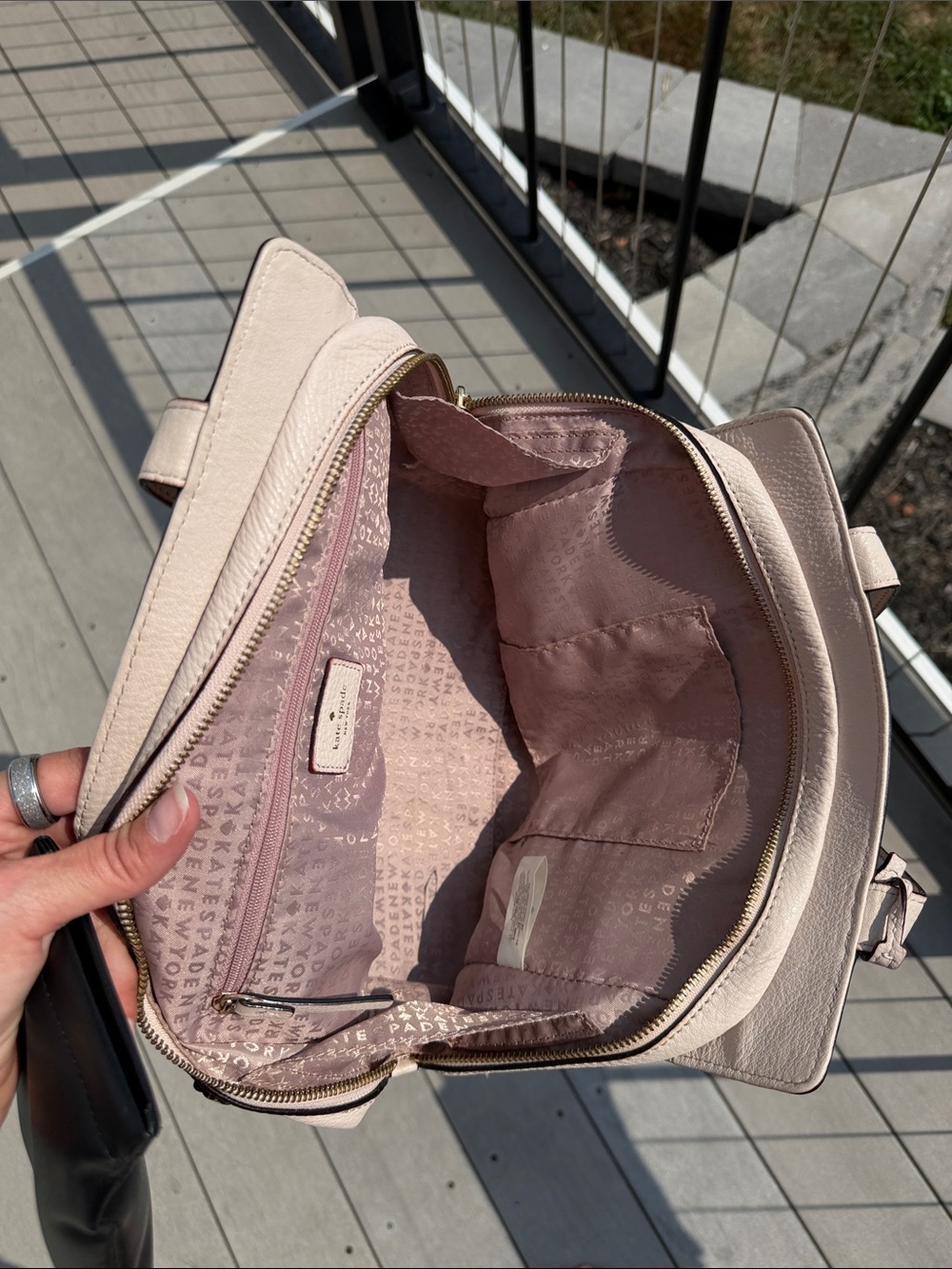 *ITEM BUNDLE* kate spade Pebbled Pink Satchel, bag charm & Kurt Geiger sunnies! - Picture 13 of 13